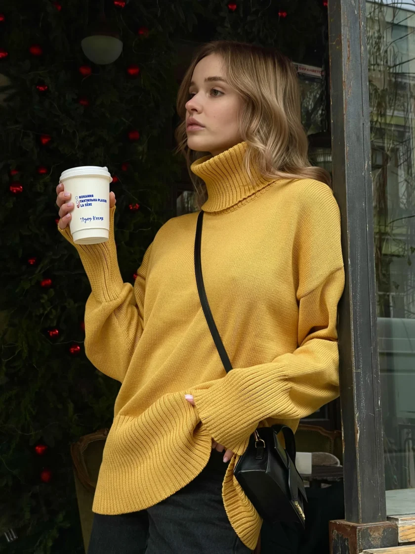 Бавовняний светр Mustard