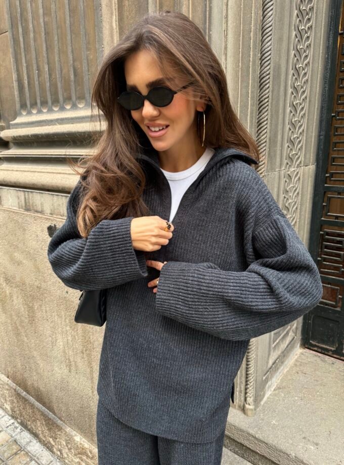 Костюм Camilla grey