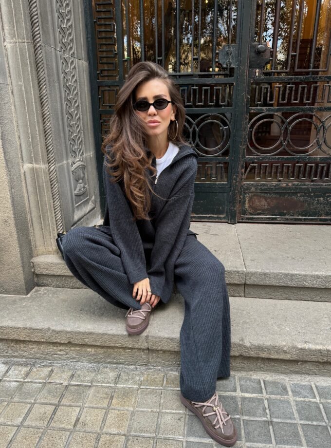 Костюм Camilla grey